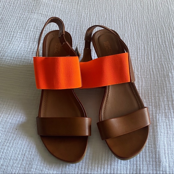 Summer Wedges - Picture 1 of 3